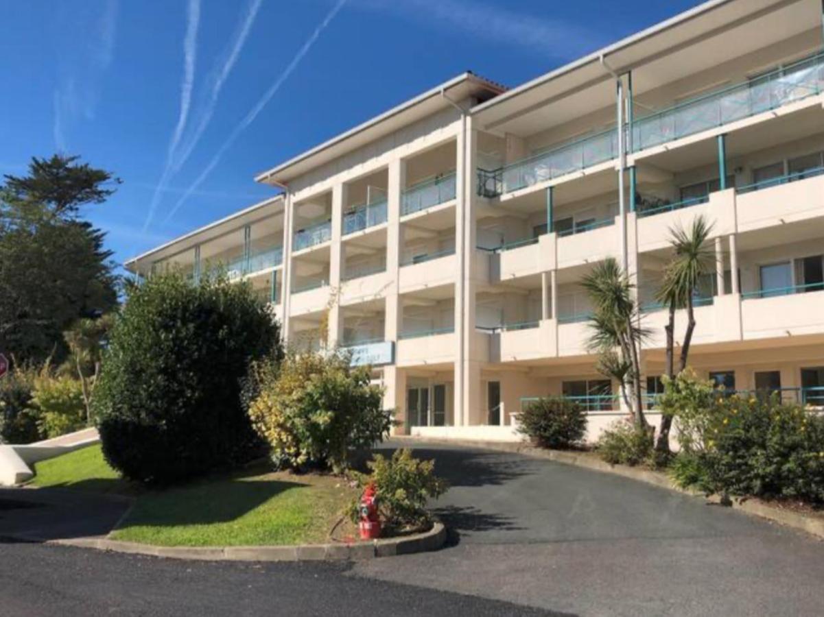 Studio Au Calme Avec Piscine, Face Golf, Parking Gratuit, Tout A Pied A 10Mn Centre Ville Ciboure Luaran gambar
